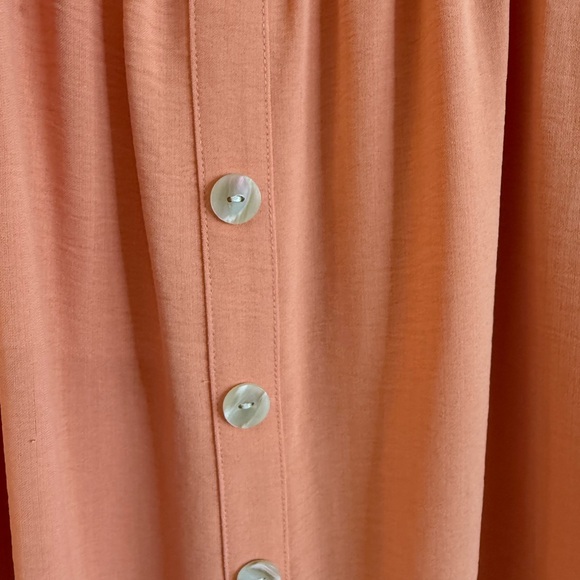 I.N. Studio Coral Off-Shoulder Buttoned Blouse - Picture 5 of 6